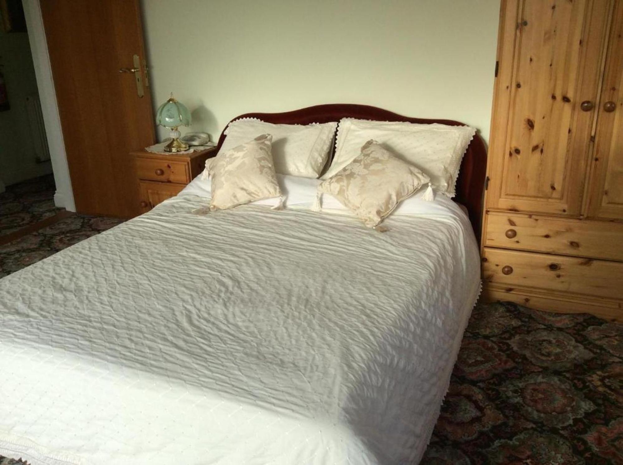 Room In Guest Room - Orchard Manor, Fore Street, Probus Truro Extérieur photo